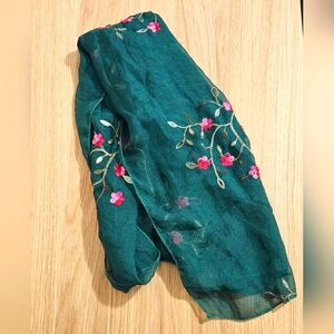 Green Flower Scarf